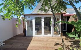 Casita independiente con terraza